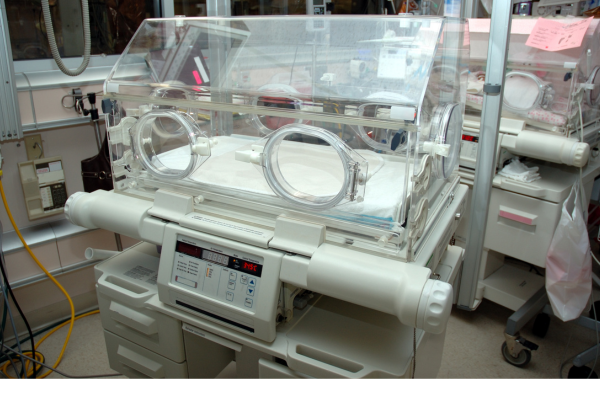 Incubadora para Bebês: Cuidados Essenciais para os Recém-Nascidos